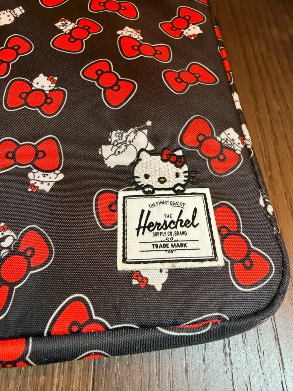 Herschel Supply Co Limited Edition Hello Kitty Sanrio 60th Anniv Padded Sleeve